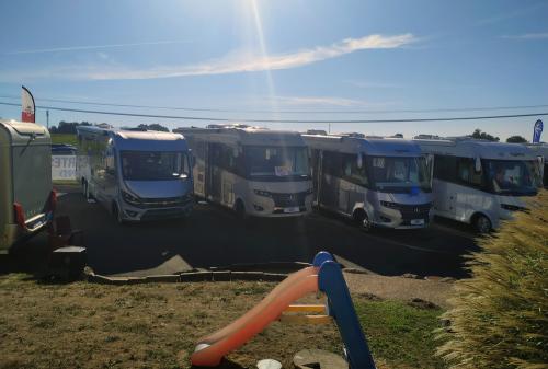 Iconographie - Camping-cars Frankia - Groupe Sud Loire Caravanes