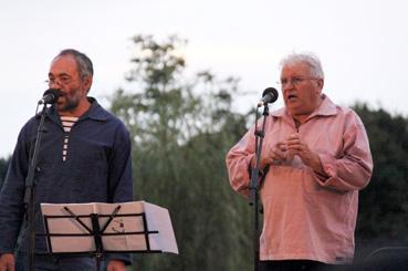 Iconographie - Le groupe de chants de marins Touline en concert 