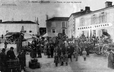 Iconographie - La place un jour de marché