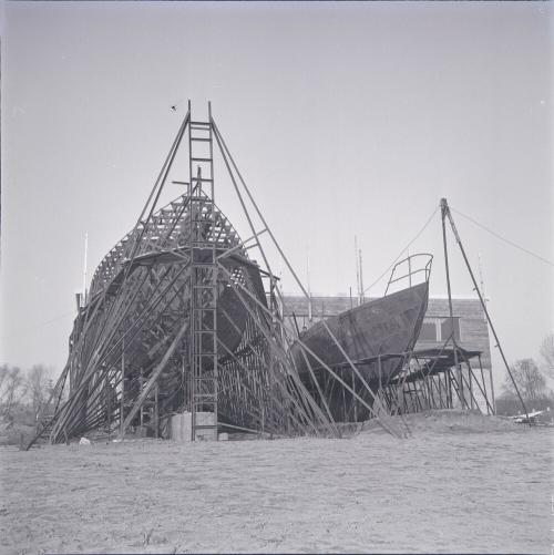 Iconographie - Chantier naval de Bonnières