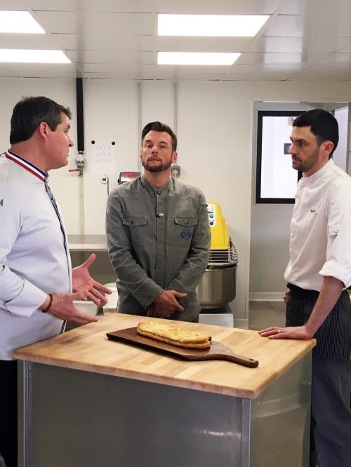 Iconographie - Dégustation préfou à la Boulangerie Georges