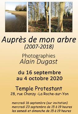 Iconographie - Affiche de l'exposition Auprès de mon arbre, d'Alain Dugast