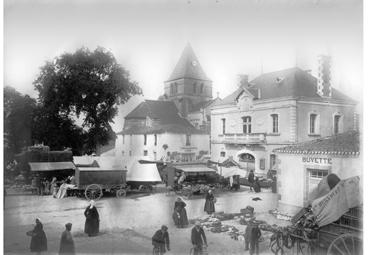 Iconographie - Place du marché