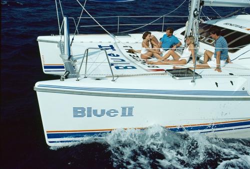 Iconographie - Catamaran blue II