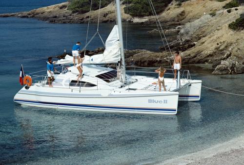 Iconographie - Catamaran blue II