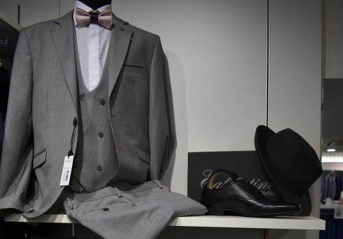 Iconographie - Vêtements masculins de mariage à La Belle Vendéenne