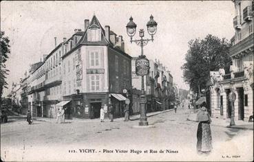 Iconographie - Place Victor Hugo et rue de Nîmes
