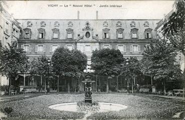 Iconographie - Le Nouvel Hôtel - Jardin intérieur
