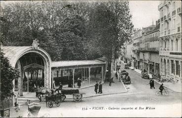 Iconographie - Galeries couvertes et rue Wilson