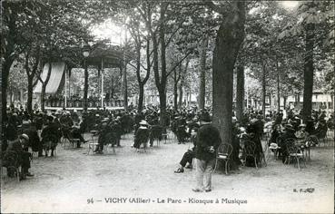 Iconographie - Le parc - Le kiosque à musique