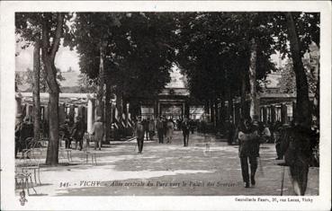 Iconographie - Allée centrale du parc vers le palais des Sources