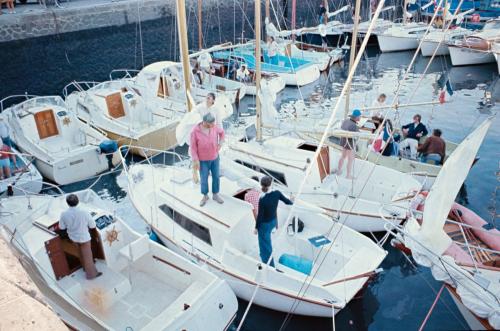 Iconographie - Photos de bateaux de pêche dans les ports