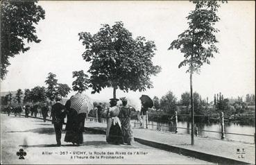 Iconographie - La route des Rives de l'Allier à l'heure de la promenade