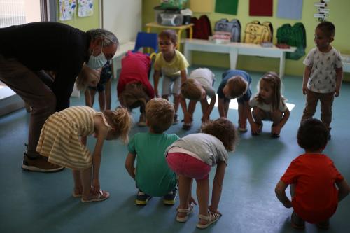 Iconographie - Animation danse et chant à l’école Sainte Marie