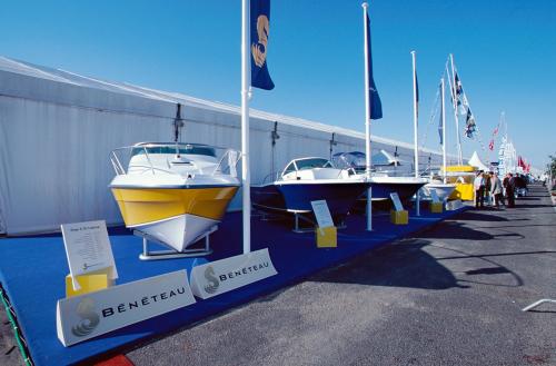 Iconographie - Exposition de bateaux Beneteau au Grand Pavois