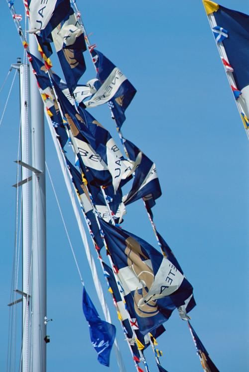 Iconographie - Exposition de bateaux Beneteau au Grand Pavois