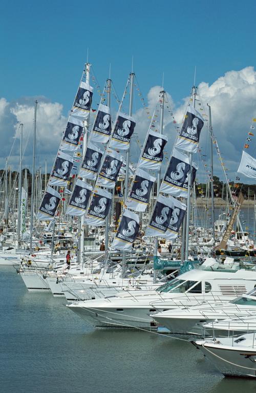 Iconographie - Exposition de bateaux Beneteau au Grand Pavois