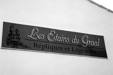 Iconographie - Les Etains du Graal  : enseigne