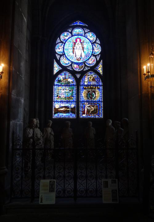 Iconographie - L'église Saint-Eutrope - Vitrail