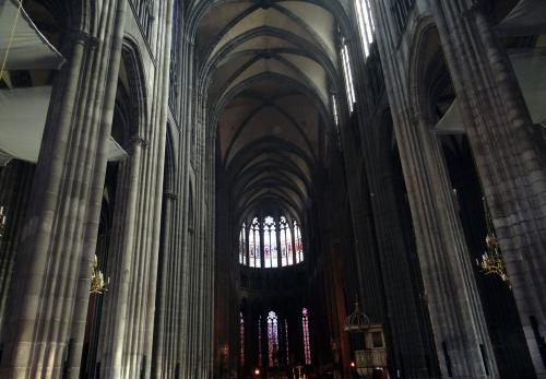 Iconographie - L'église Saint-Eutrope - La nef