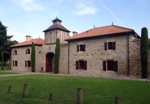 Iconographie - Communs du château de Busset