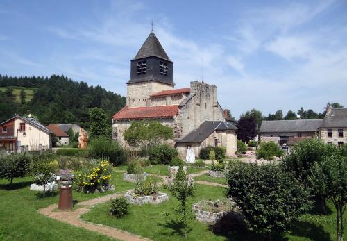 Iconographie - L'église romane Saint-Léger - Jardin médiéval