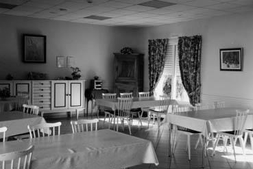 Iconographie - Salle à manger du foyer logement