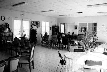 Iconographie - Salle de repos du foyer logement