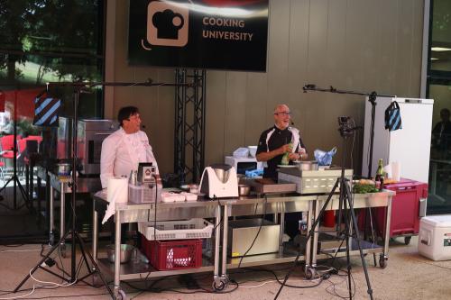 Iconographie - Ateliers des chefs Jean-Marc Perochon et Jean-Pierre Pouvreau à la Grande Fête