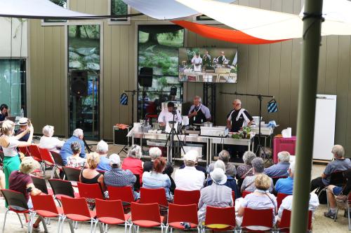 Iconographie - Ateliers des chefs Jean-Marc Perochon et Jean-Pierre Pouvreau à la Grande Fête