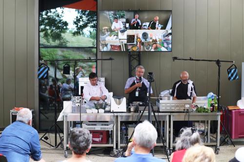 Iconographie - Ateliers des chefs Jean-Marc Perochon et Jean-Pierre Pouvreau à la Grande Fête