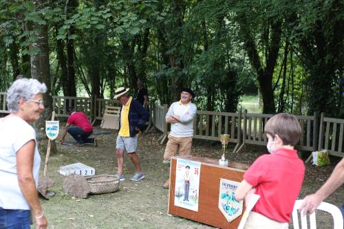 Iconographie - Démonstration de jeux traditionnels Vendéen à la Grande Fête