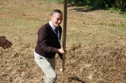 Iconographie - Démonstration et initiation au saut à la ningle lors de la Grande Fête