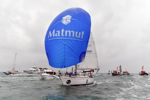 Iconographie - Jean-Luc Van den Heede arrivée du Golden Globe race