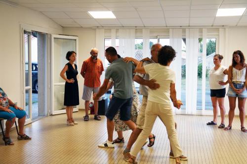 Iconographie - Apprentissage du quadrille sablais par Terre d'Islàs