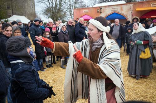 Iconographie - Noël à l'abbaye - Le marché