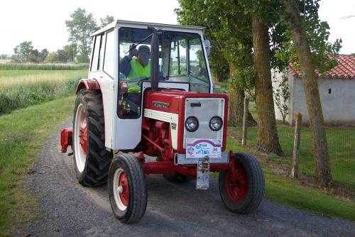 Iconographie - Tracteur agricole, McCormick