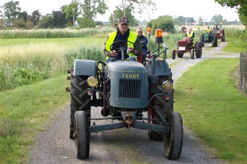 Iconographie - Tracteur agricole Fendt