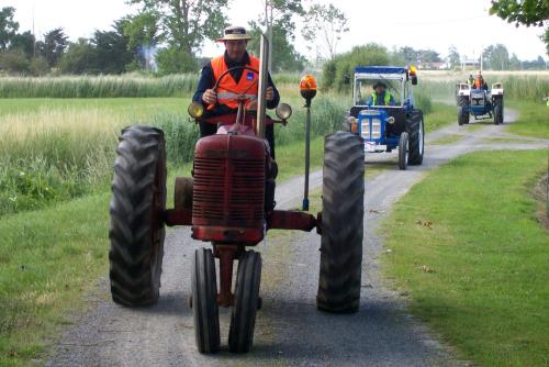 Iconographie - Tracteur agricole, McCormick