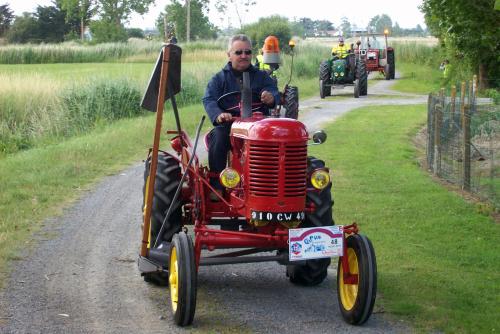 Iconographie - Tracteur agricole Pony