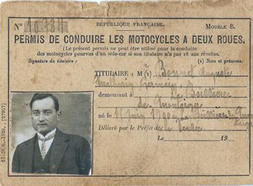 Iconographie - Permis de conduire les motocyclettes à deux roues