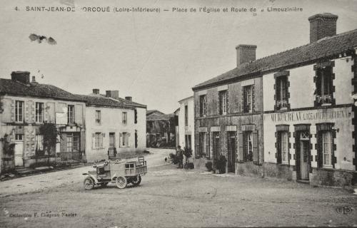 Iconographie - Place de l'Église et Route de la Limouzinière