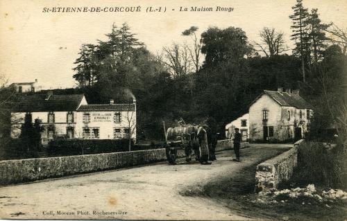 Iconographie - Saint-Etienne-de-Corcoué - La Maison Rouge