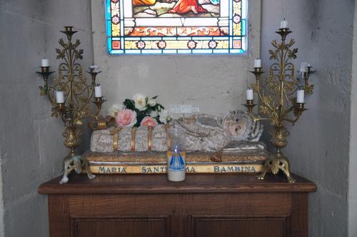 iconographie - L'église Notre-Dame - Santa messina Bambina