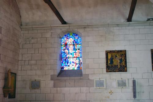 Iconographie - Vitrail de l'église Notre Dame