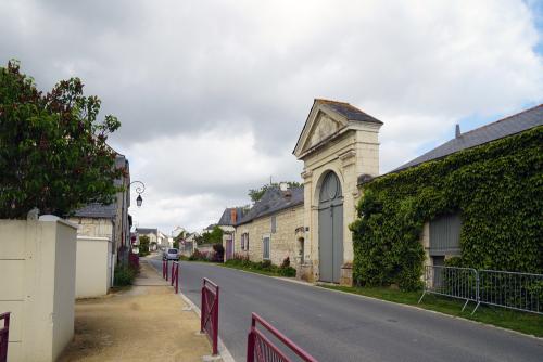 Iconographie - Porche de la demeure de Beaulieu