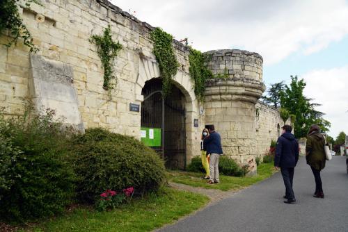 Iconographie - Entrée du château de la Seigneurie du Bois