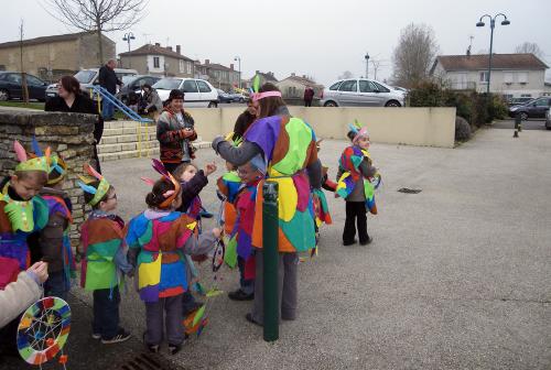 Iconographie - Le carnaval pour les écoliers