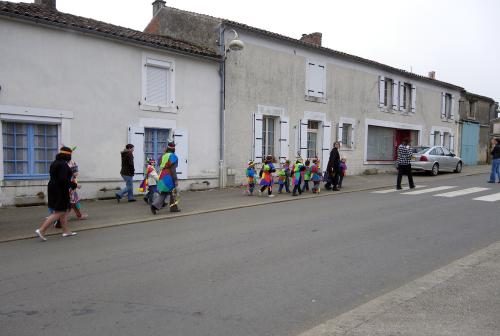 Iconographie - Le carnaval pour les écoliers