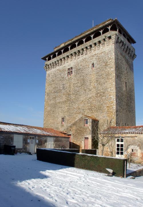 Iconographie - Neige au donjon médiéval 